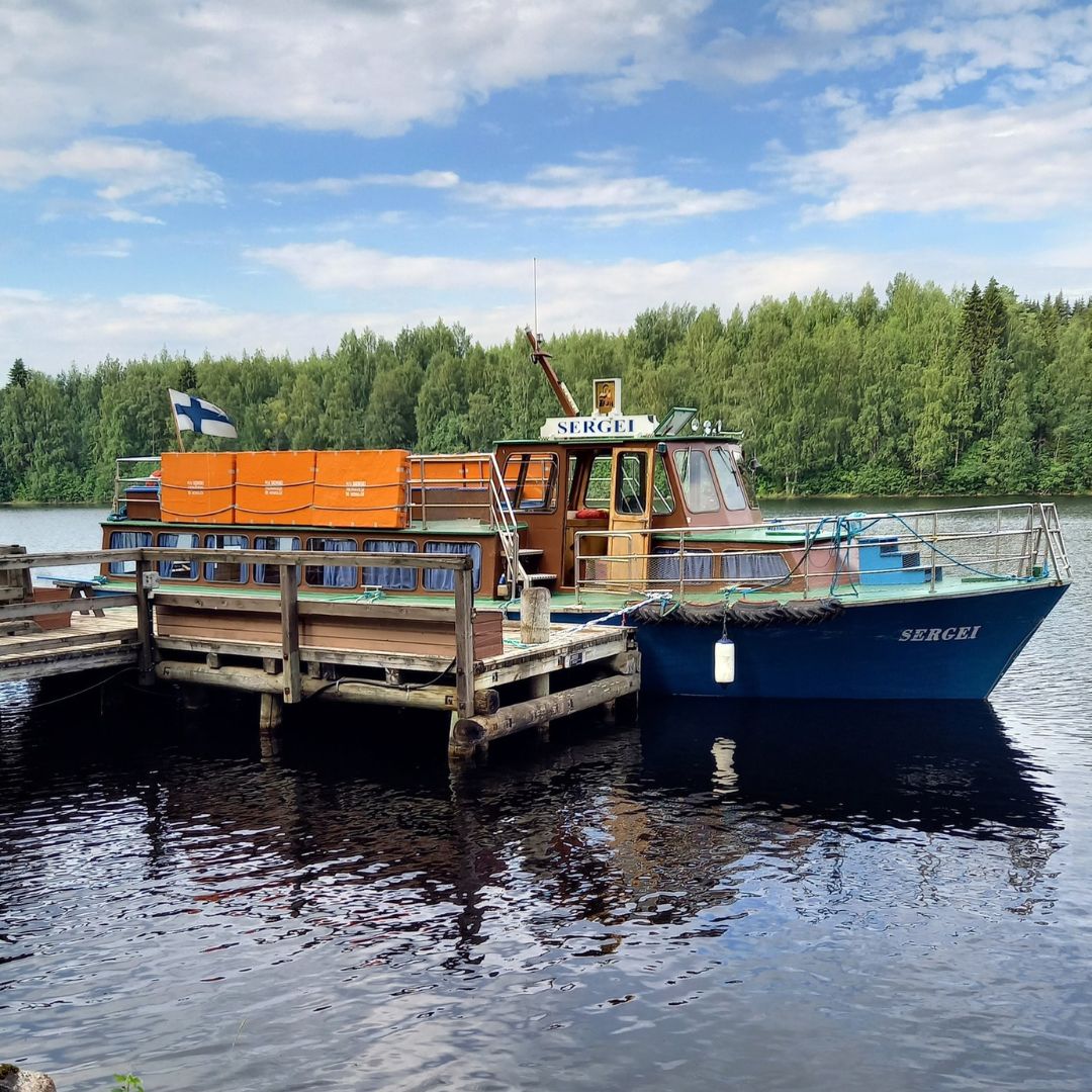 Karvion leirin­tä­alue ja ravin­to­la Leiskari