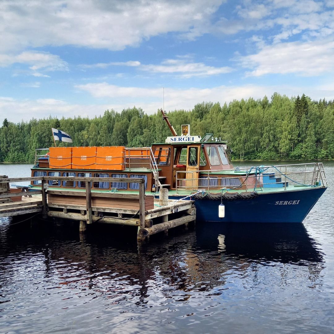 Karvion leirin­tä­alue ja ravin­to­la Leiskari