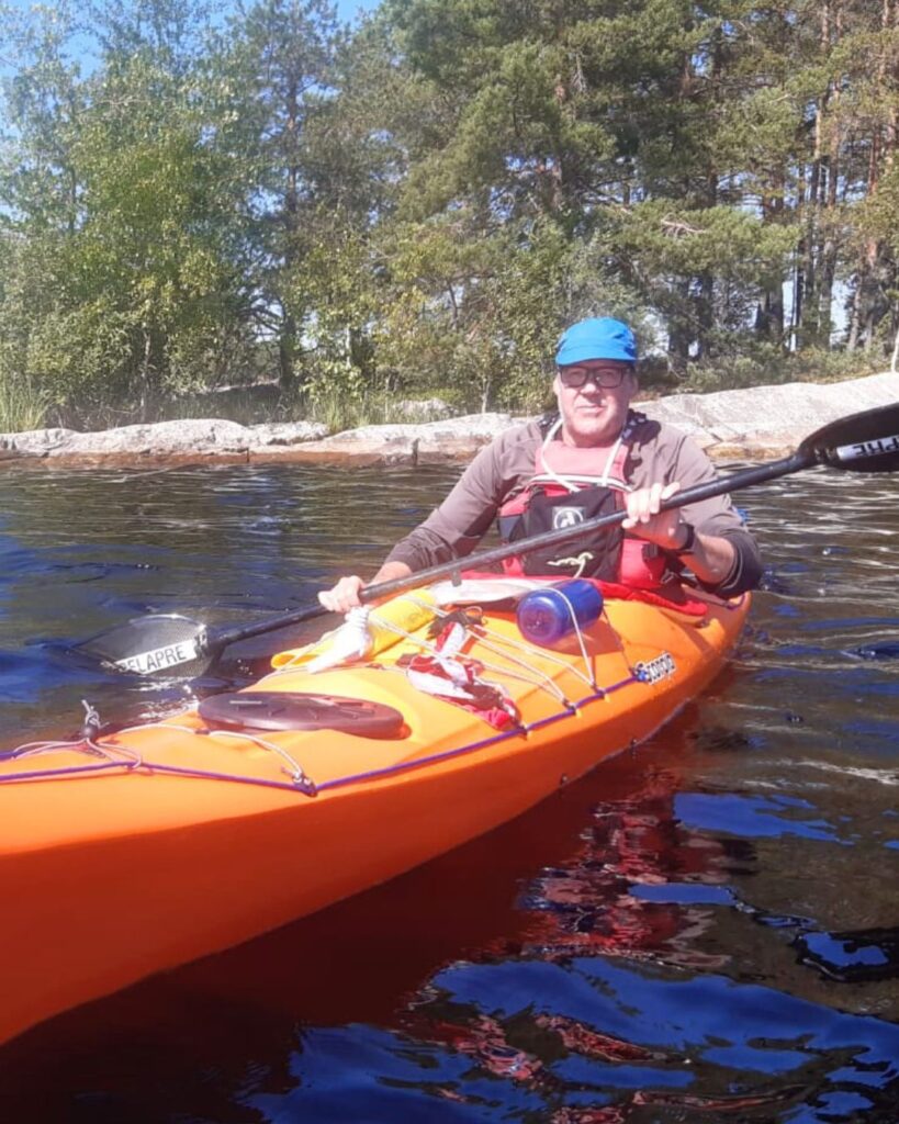 Pohjoisen Saimaan melontareiteilllä voi meloa omatoimisesti tai oppaan kanssa valmiilla melontaretkellä.