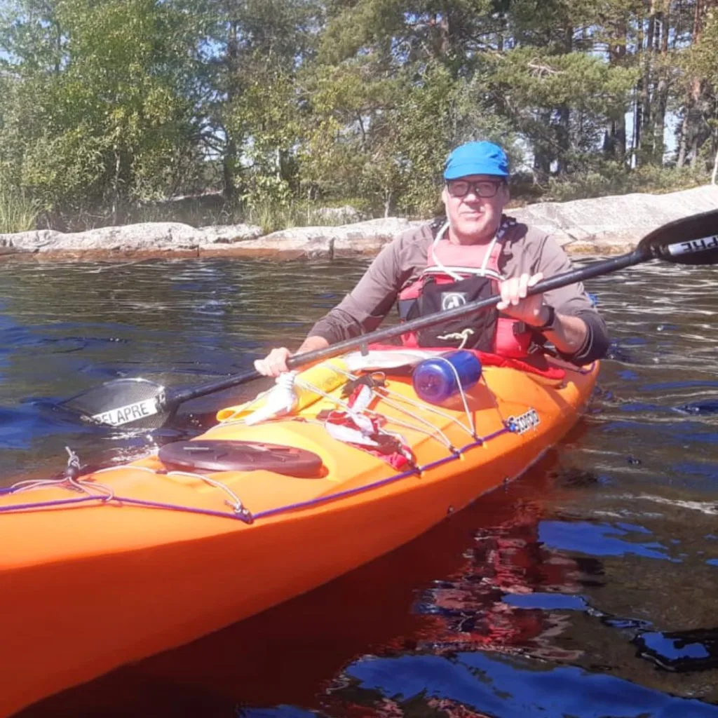 Pohjoisen Saimaan melontareiteilllä voi meloa omatoimisesti tai oppaan kanssa valmiilla melontaretkellä.