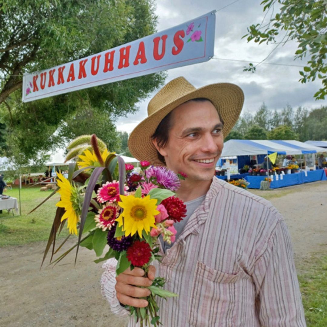 Kukka­kuh­haus on hyvän mielen tapah­tu­ma