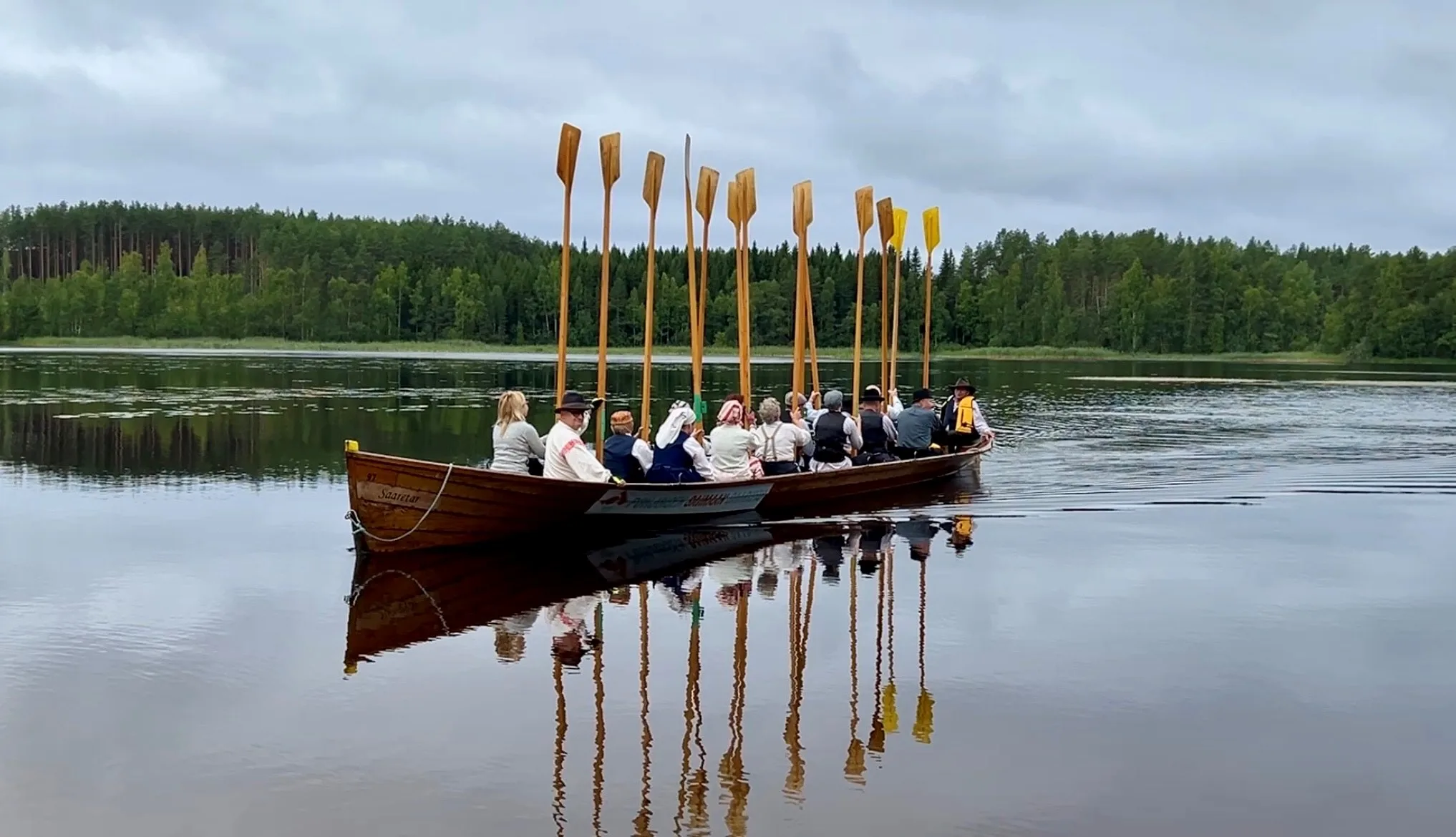 Kirkkovene Pohjoisen Saimaan saaristossa Rääkkylässä.